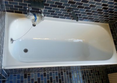Réparation baignoire avec rééamaillage